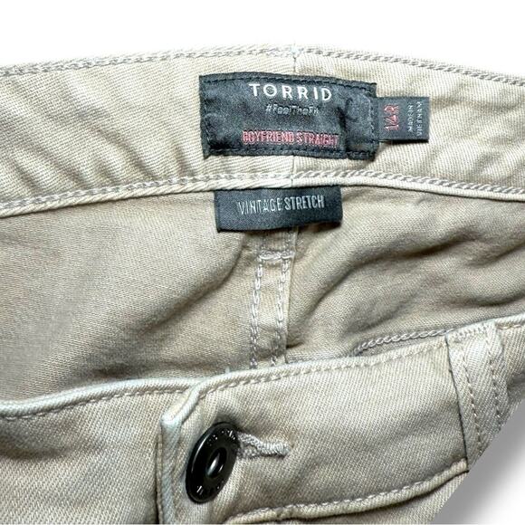 Torrid Boyfriend Straight Mid-Rise Jean - Picture 4 of 5